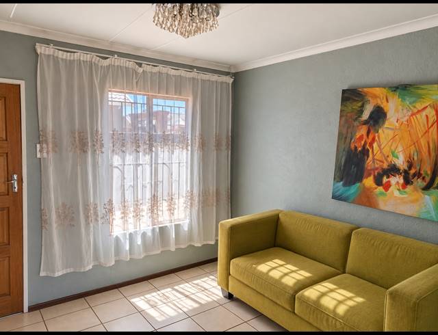 2 BEDROOM HOUSE FOR SALE IN SAVANNA CITY